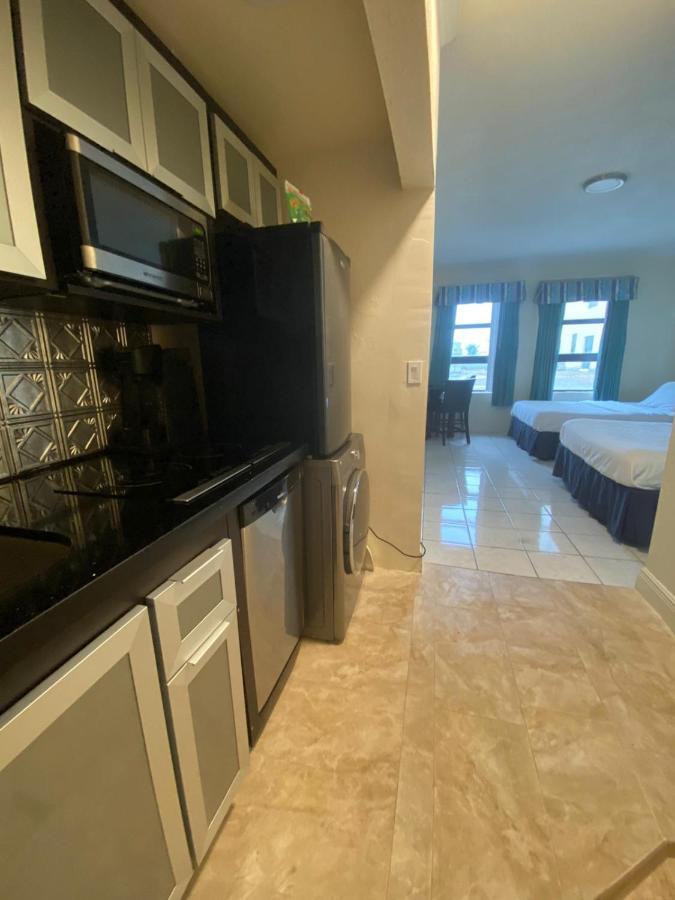 Oceanfront Apartment At Hollywood Beach Resort Exterior foto